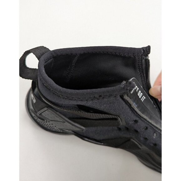 Nike Air Huarache Gripp Triply Black Size 6Youth SOCK LINING AND LACES MISSING - Picture 8 of 9